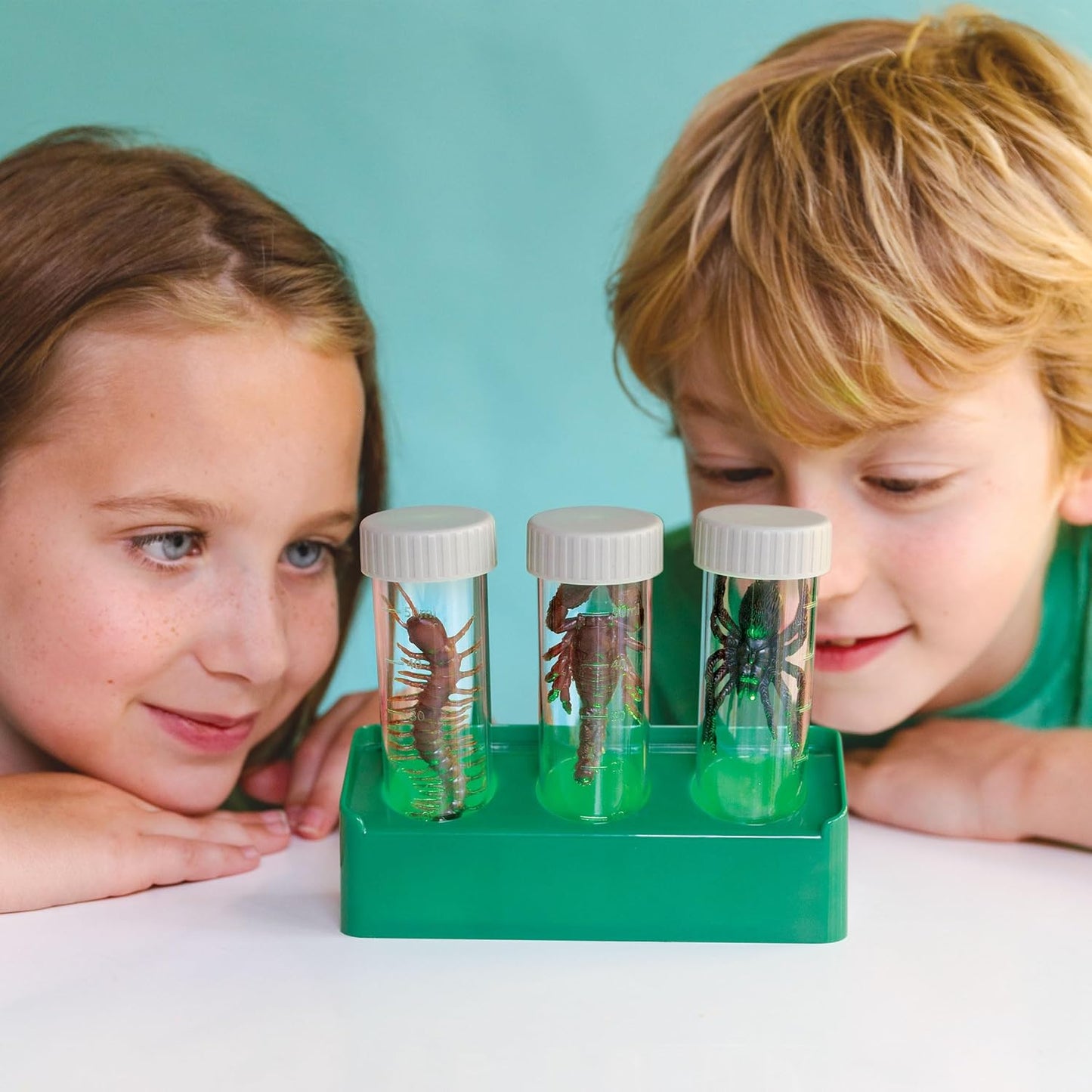 Kidzlabs Glow Critter Lab, Creepy Crawlies Come to Life, Illuminated Test Tubes, Science Project and Night Light for Ages 5+