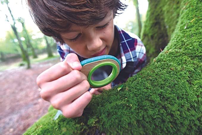 Outdoor Adventure Collection Nature Detective Set Magnifying Glass and Whistle, Green