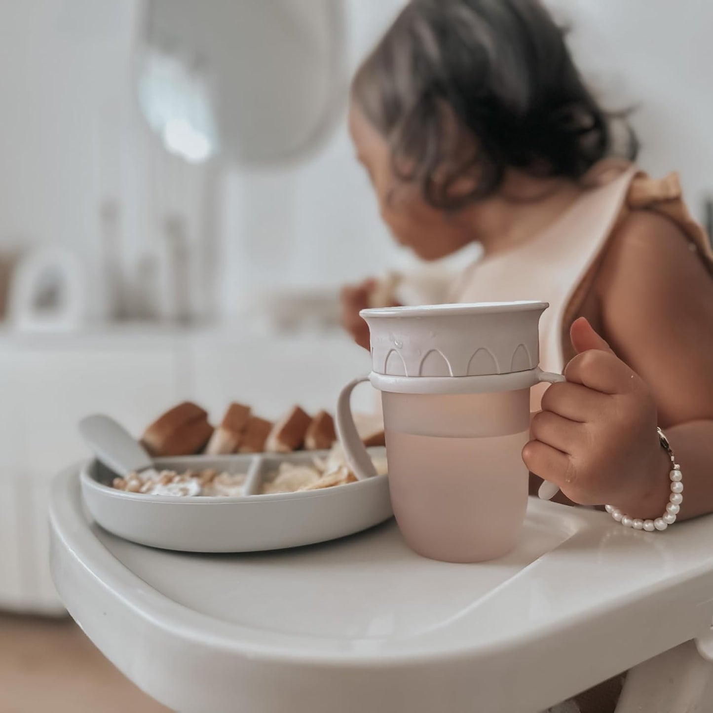 Nouka All around Cup | Leak Proof and Easy Grip | Removable Handles | Wave