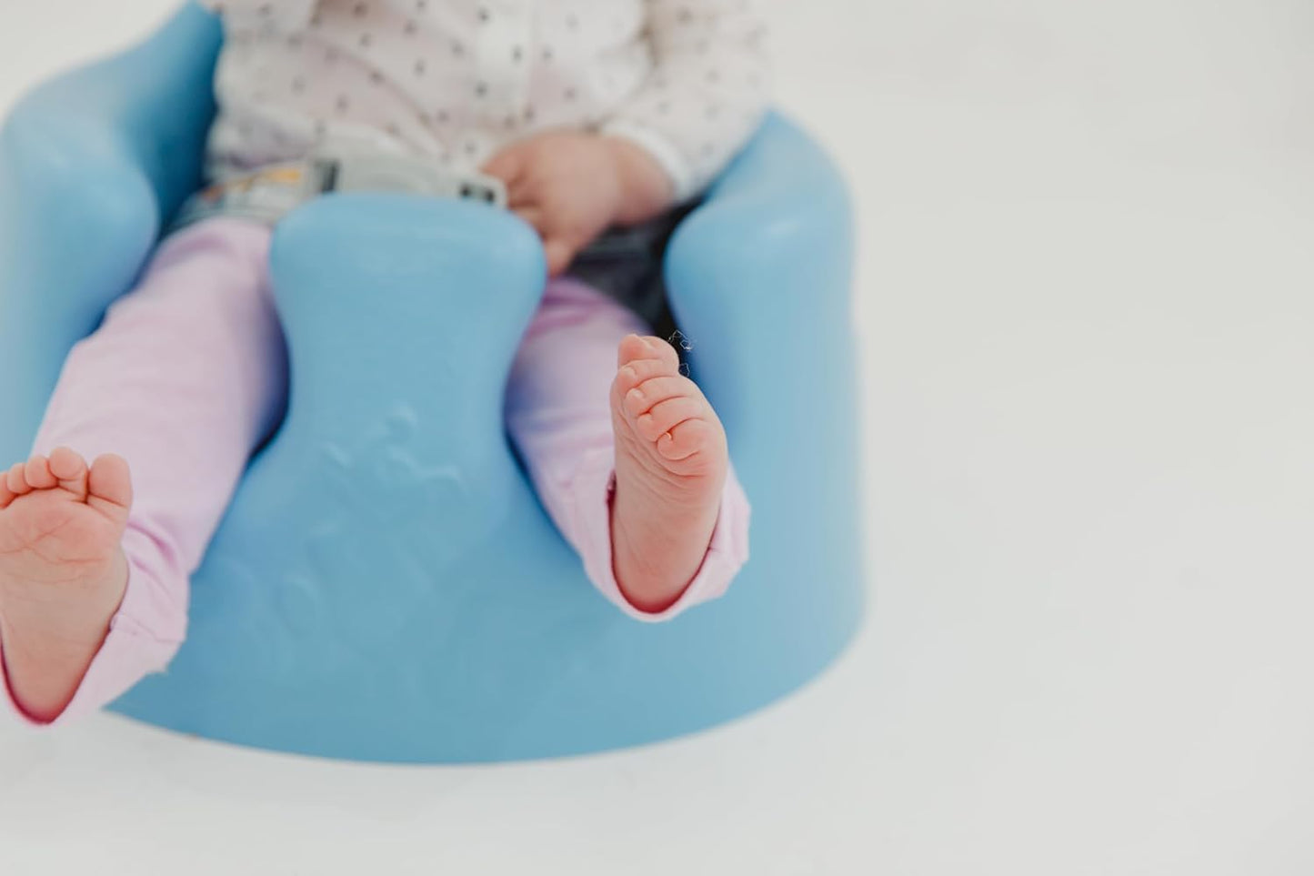 Baby Floor Seat, Portable Infant Sit up Activity and Eating Chair Baby Infant Soft Foam Comfortable Floor Seat with 3 Point Adjustable Harness, Powder Blue