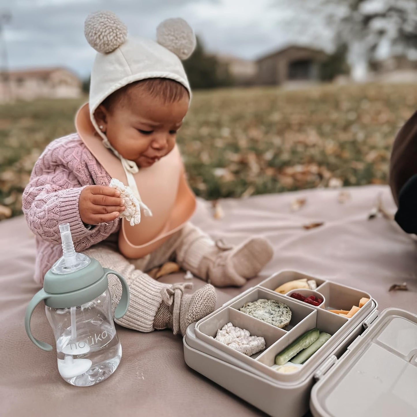 Nouka Tritan Plastic Transitional Sippy Cup with Weighted Straw | Leak Proof and Easy Grip | Removable Handles | Wave