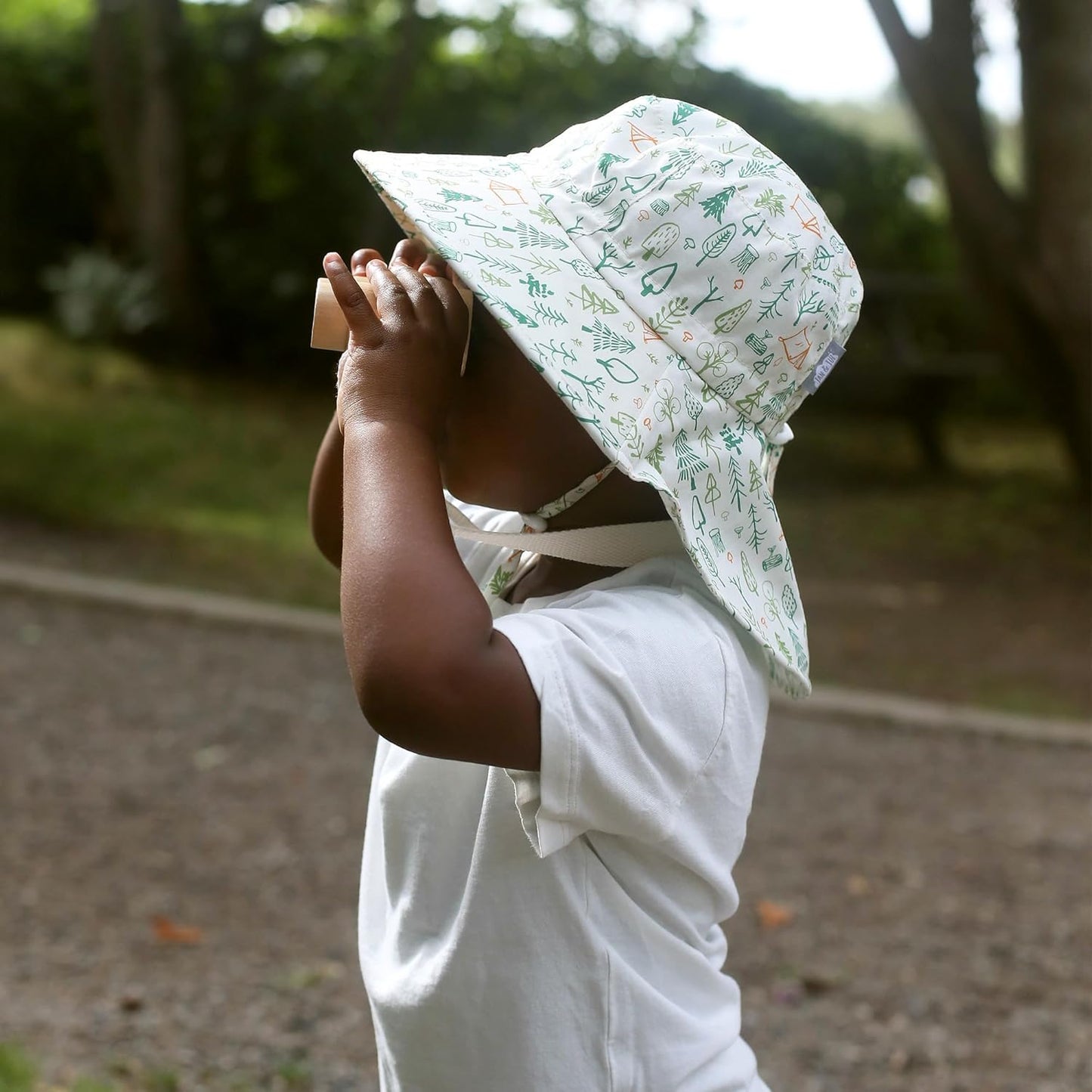 Wide Brim Sun-Hat Full Protection with Adjustable Strap