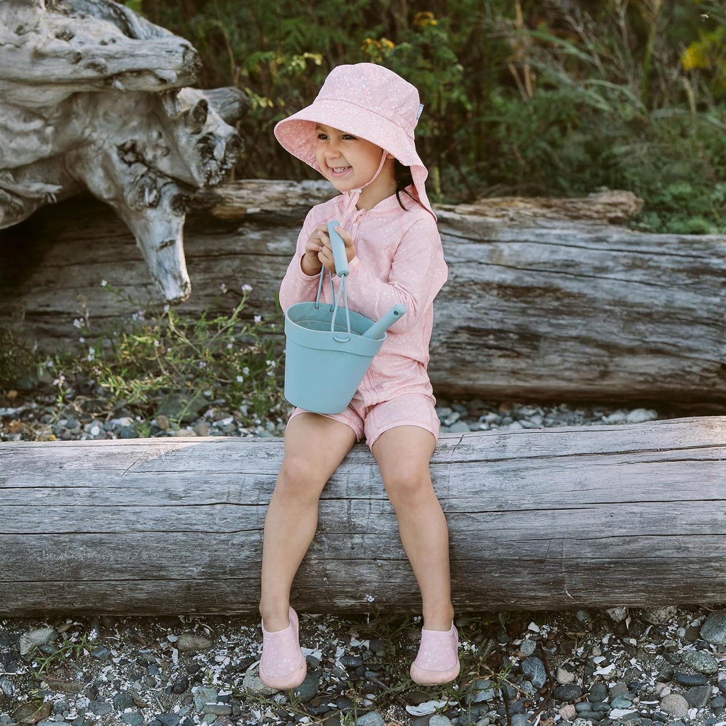 Quick Dry Xplorer Adjustable Strap UPF Sun Hat with Neck Flap for Swimming