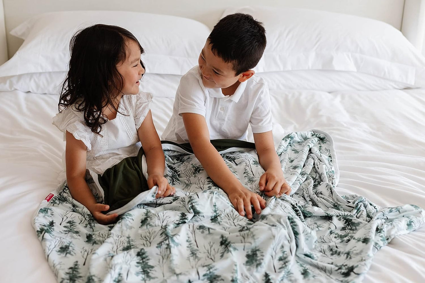 Pobi Baby Premium Baby Blanket, Soft Stretchy Quilt for Babies, Toddlers, Kids (Magical Woods)