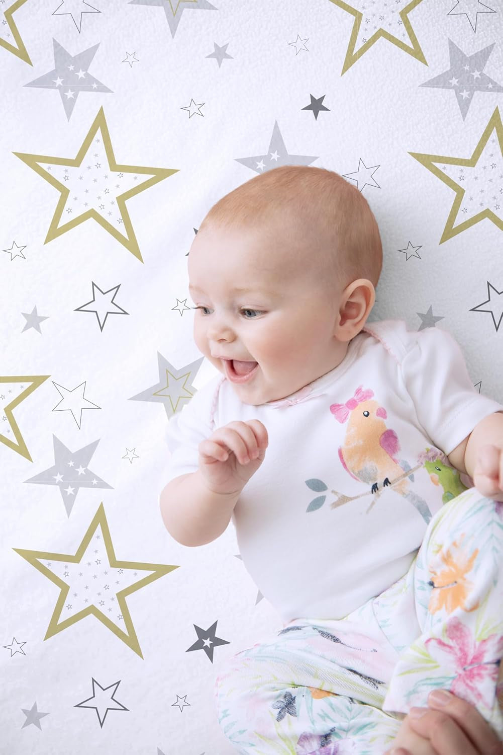 Baby 100% Breathable Cotton Percale Baby Crib Sheet, Fully Elasticized - Made in Canada 28" X 52" Multi Golden Star