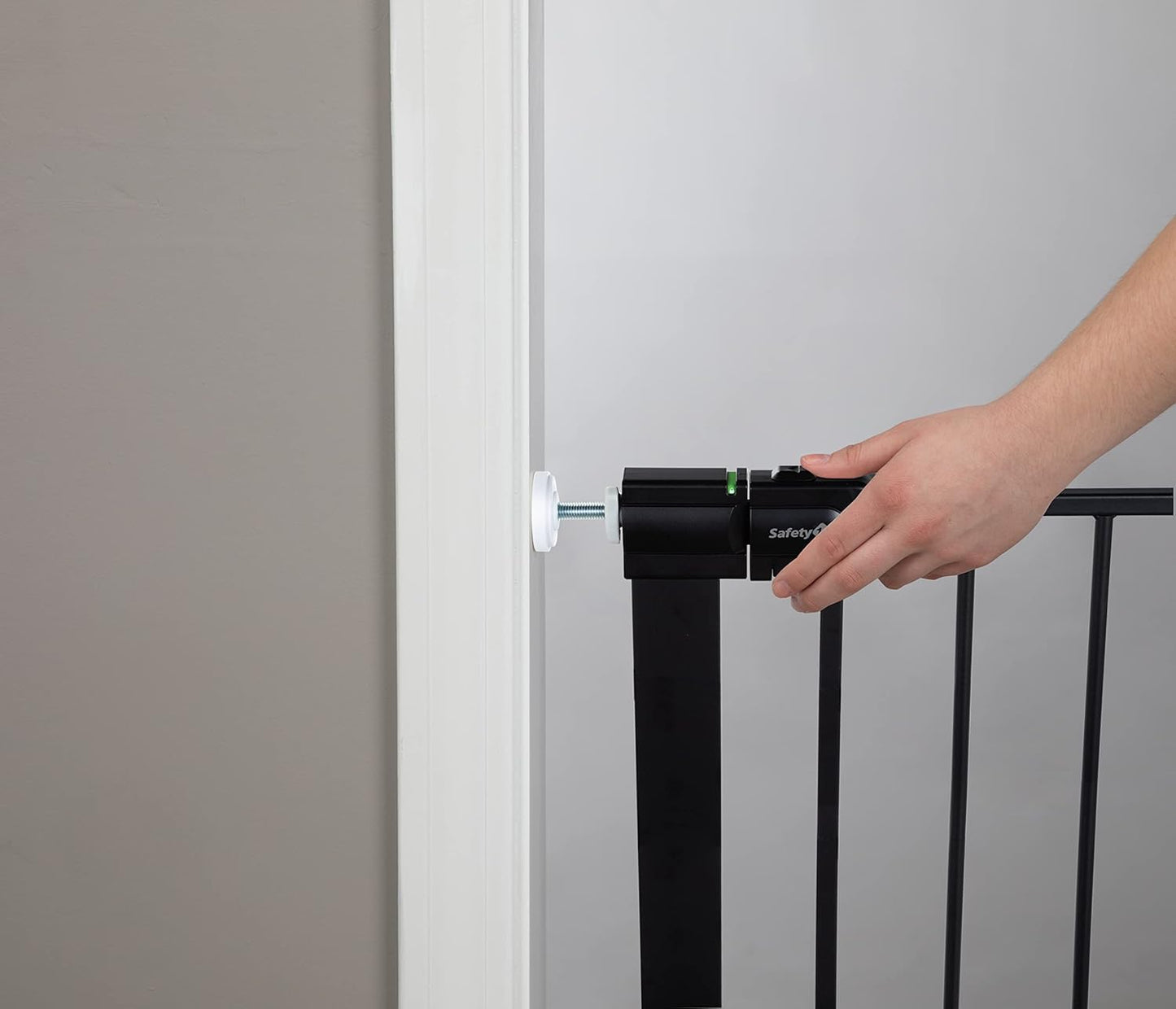 Easy Install Walk-Through Gate, Black