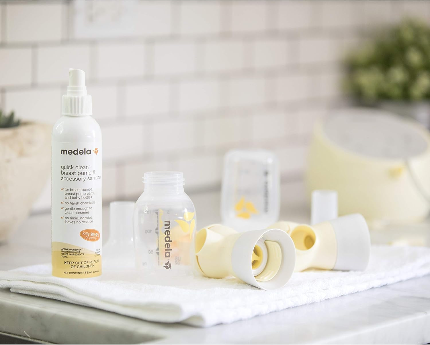 Quick Clean Breast Pump and Accessory Sanitizer Spray