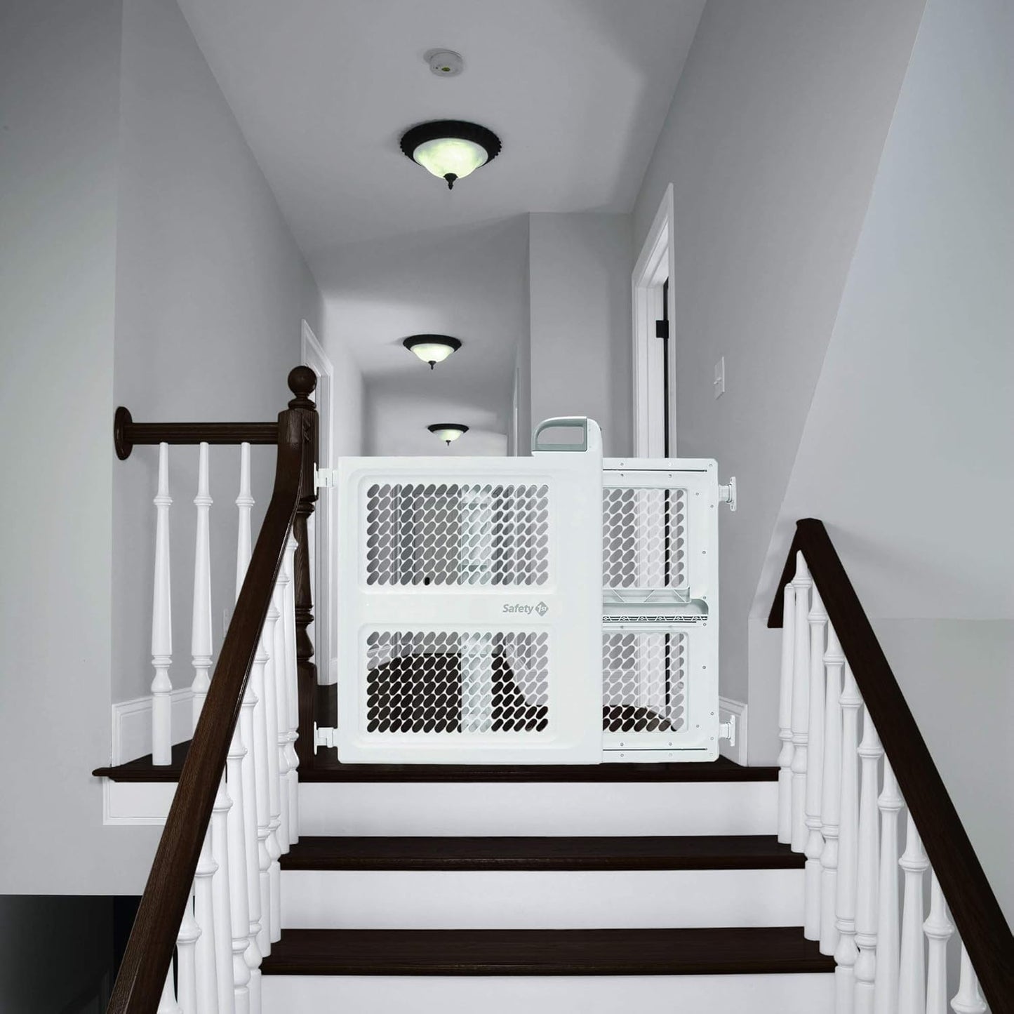 Lift, Lock and Swing Gate - Pressure or Hardware Installed, Fits Spaces between 28" and 42" Wide, 28" Tall, White