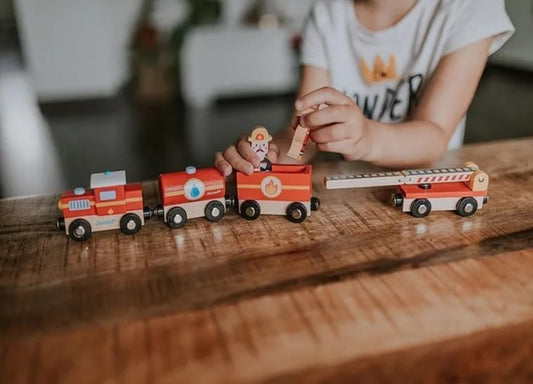 - Story - Firefighter Train - Magnetic Engine and Wagons - 6 Pieces - Wood - Creative Imaginative Toy - Construction Game - for Toddlers - from 3 Years + - Multilingual - J08590.