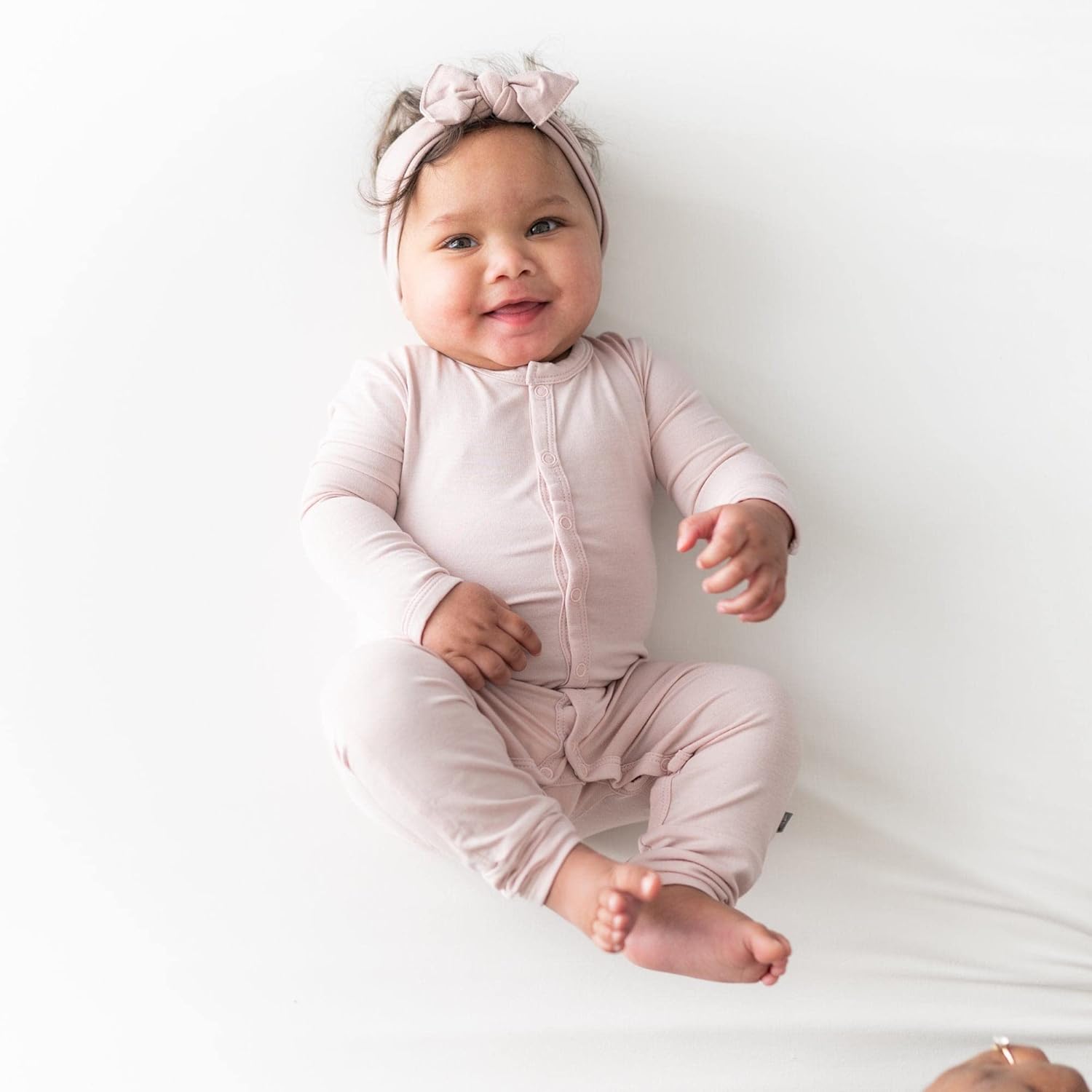 Rayon Made from Bamboo Bow, (3-6 Months, Blush)