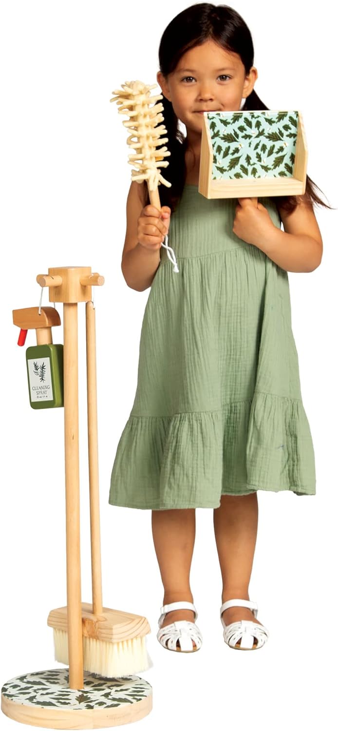 Decorative 5-Piece Wooden Pretend Housekeeping Cleaning Set for Kids 3 + Year Old and Up