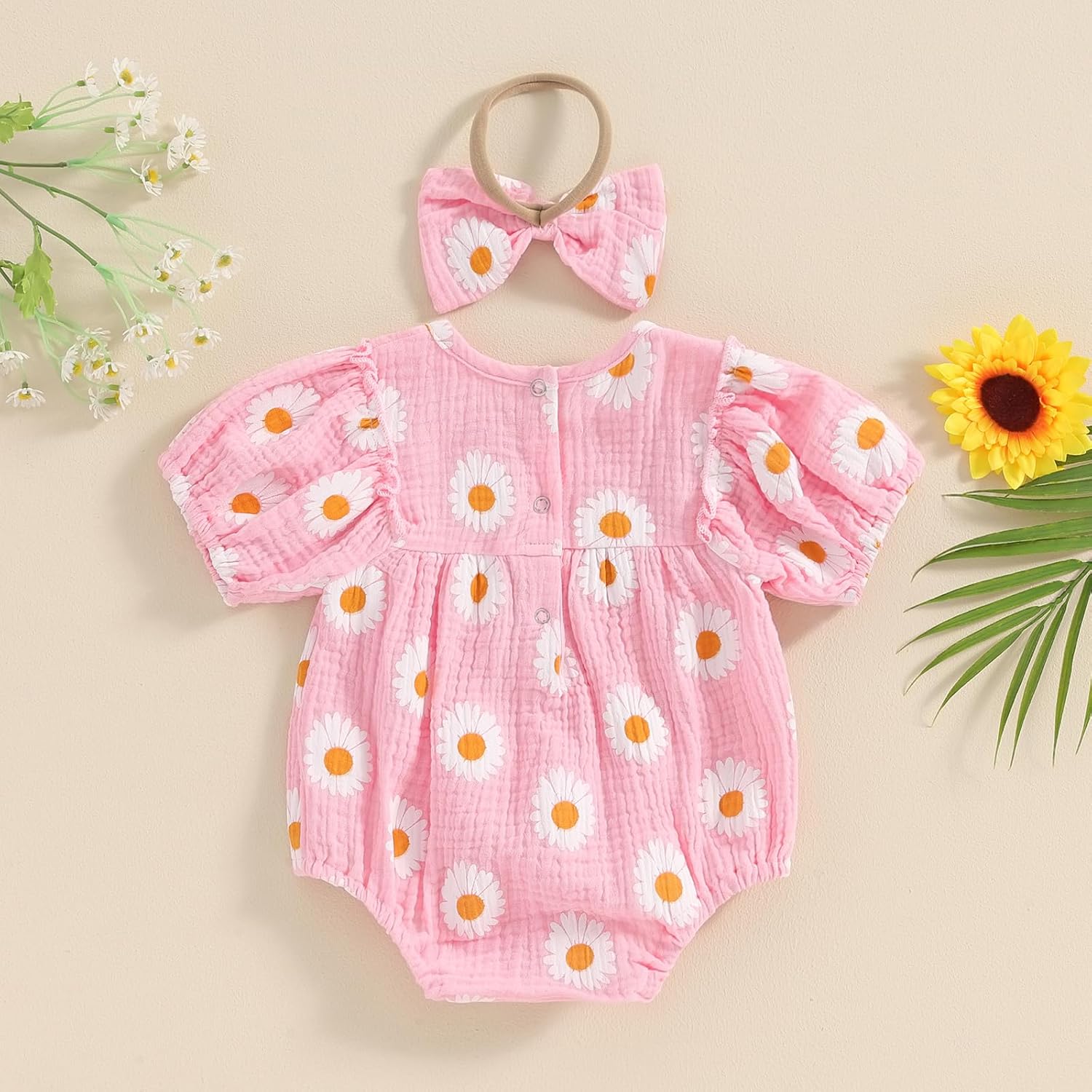 Baby Girl Bubble Romper Cotton Blend Cute Daisy Print round Neck Bodysuits Newborn Girl Summer Outfits