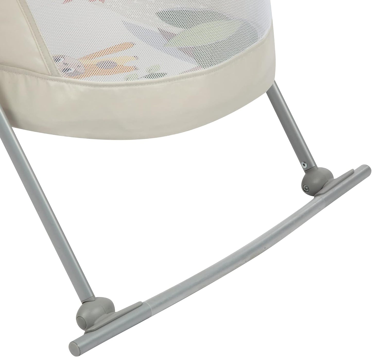 2-In-1 Take along Deluxe Bassinet, White