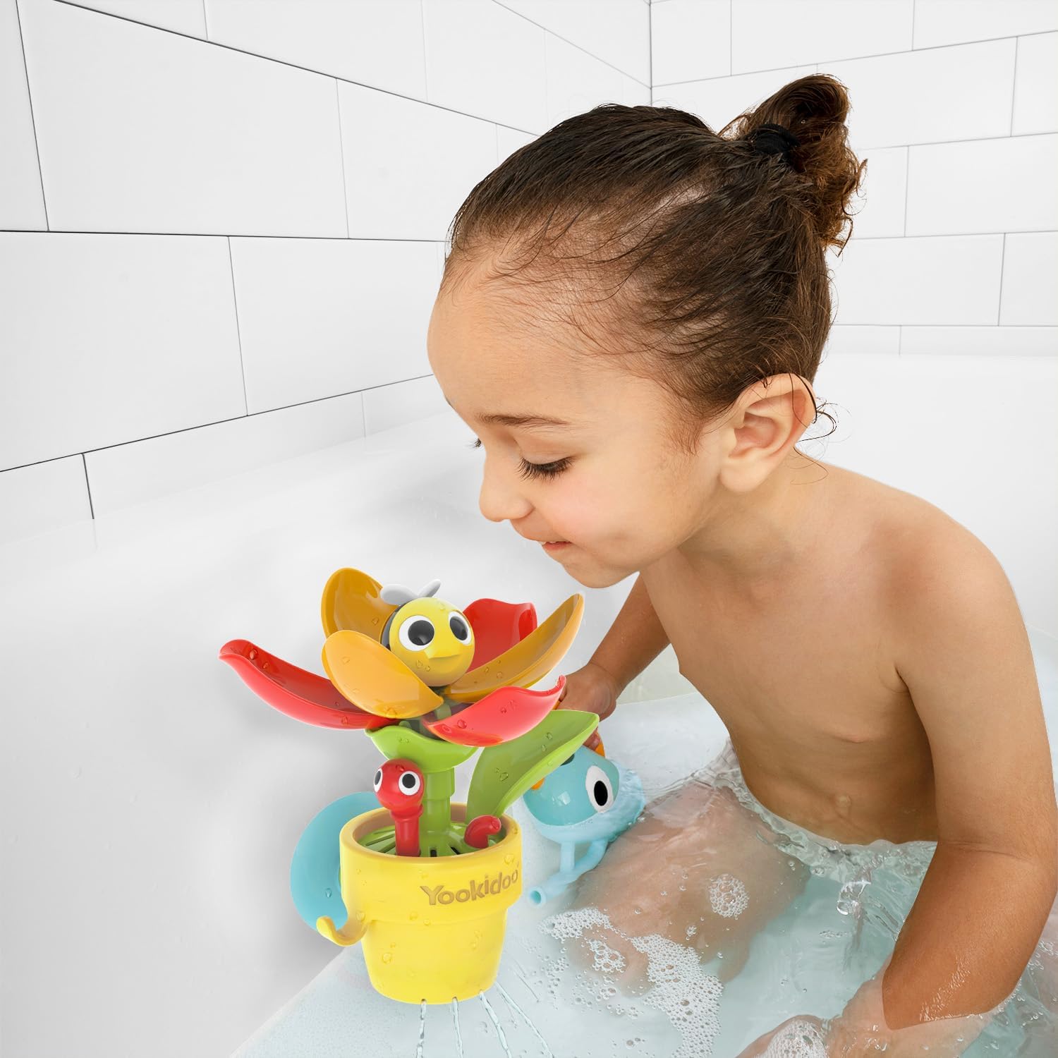 - Peek-A-Bee Flower Tub - Baby Bath Toy - Garden Theme - Flower Pot with Worm – Chain Reaction of Fun - PBA Free - Bath Time Play - from 18 Months Old - 40221