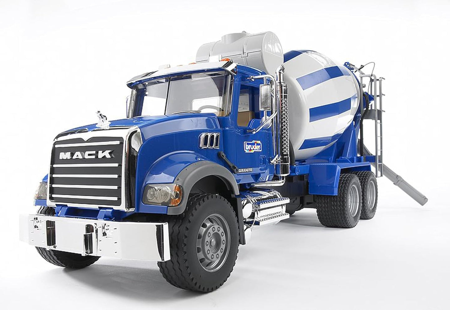 02814 Mack Granite Cement Mixer