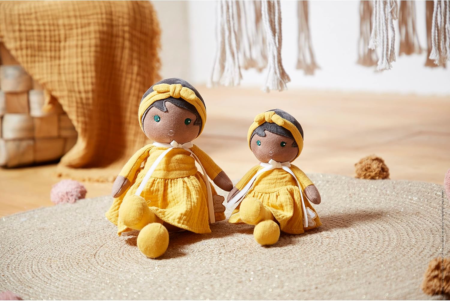 - My First Tendresse Doll Naomie 32 Cm - Polyester Soft Plush Toy for Babies and Girls - with Multilingual Gift Box - Yellow - from Birth - K200009.