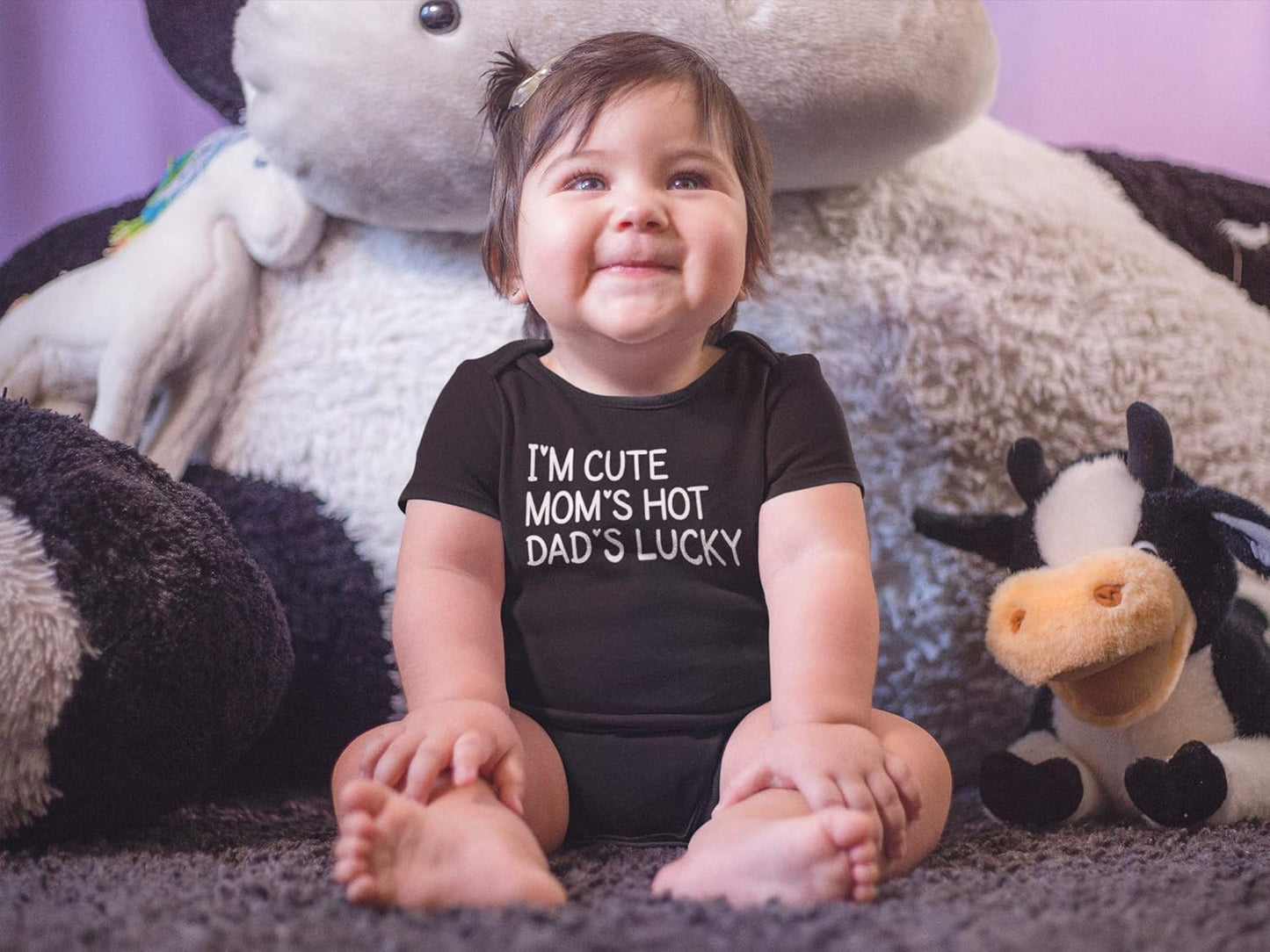 I'M Cute Mom'S Hot Dad'S Lucky - Funny Romper for New Parents -Infant Baby Bodysuit
