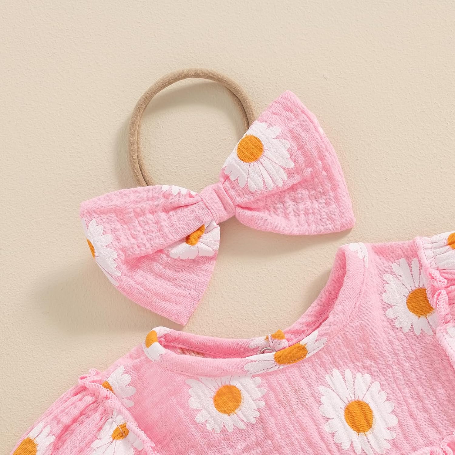 Baby Girl Bubble Romper Cotton Blend Cute Daisy Print round Neck Bodysuits Newborn Girl Summer Outfits