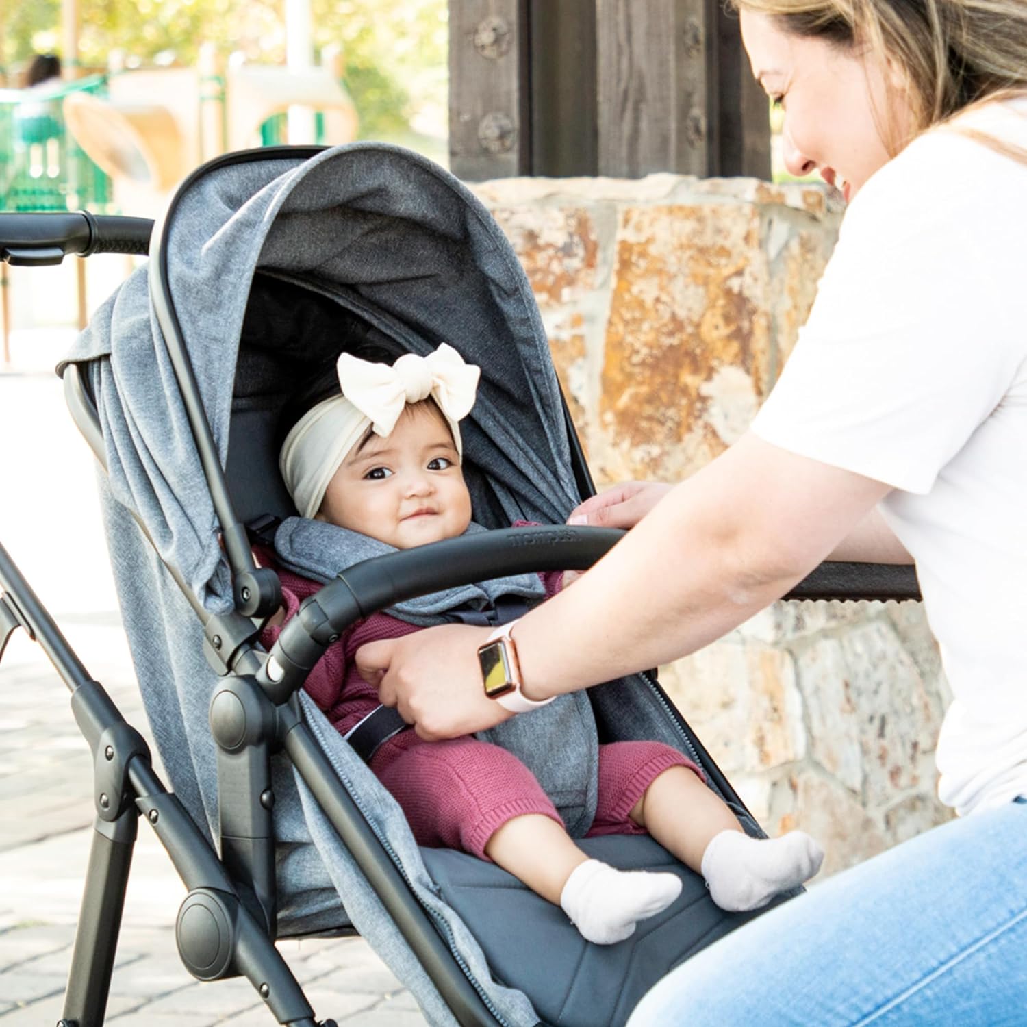 Wiz 2-In-1 Convertible Baby Stroller with Bassinet Mode, Foldable Infant Stroller with Reversible Seat and Large UPF 50+ Canopy