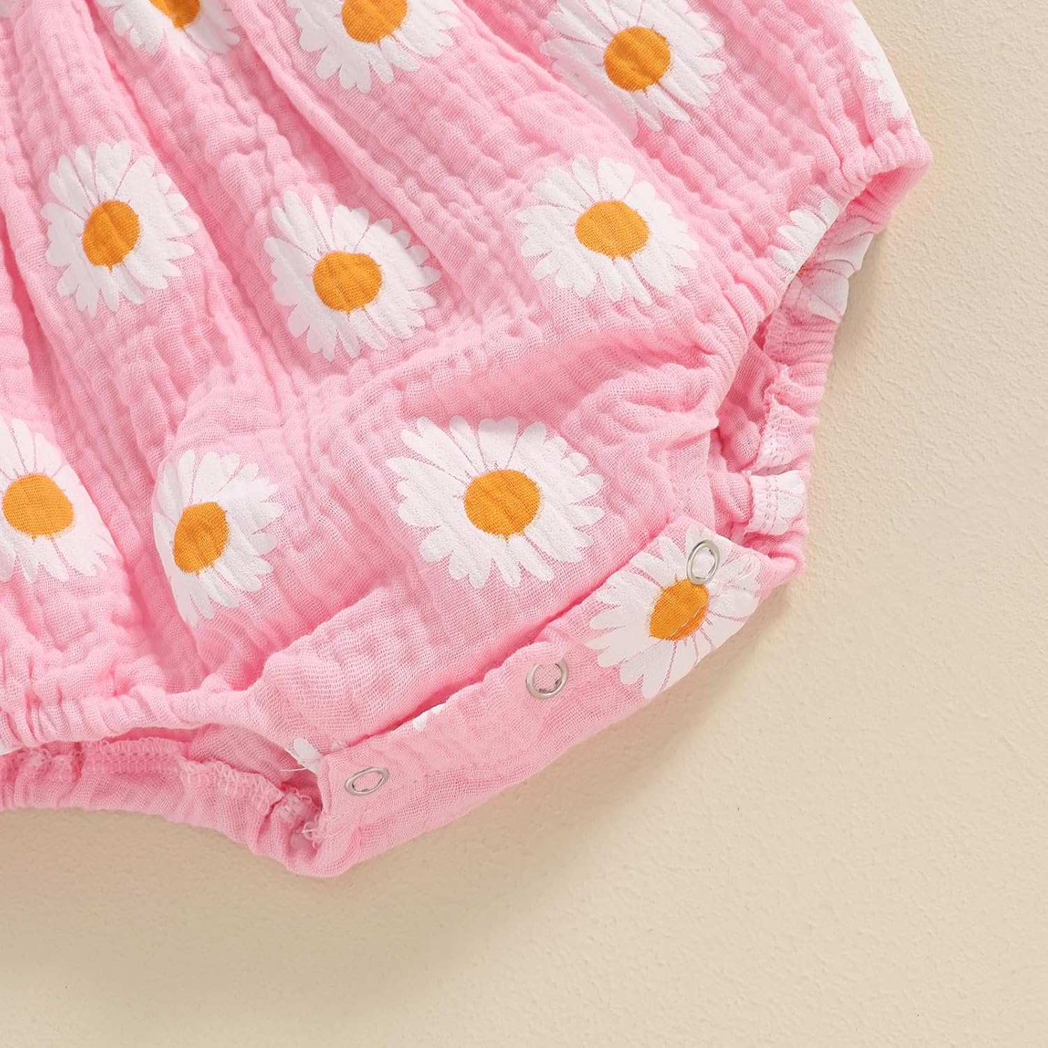 Baby Girl Bubble Romper Cotton Blend Cute Daisy Print round Neck Bodysuits Newborn Girl Summer Outfits
