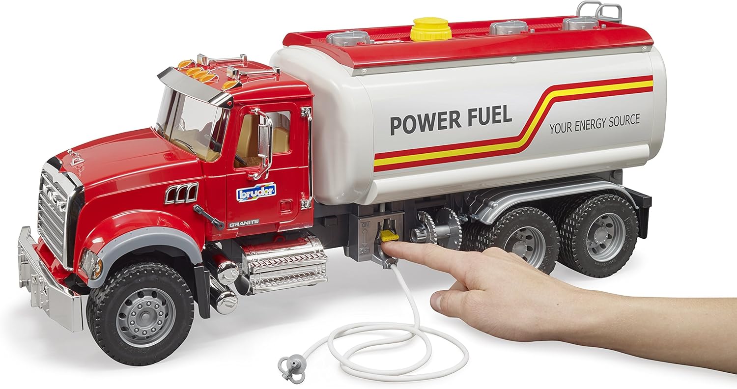 02827 Mack Granite Tanker Truck Vehicle