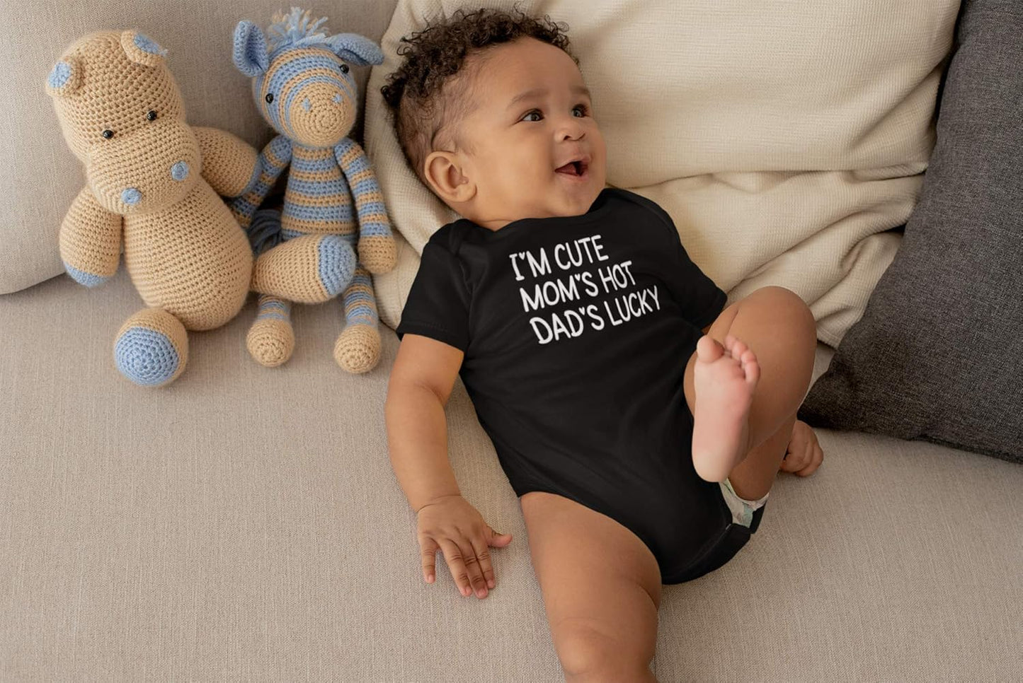 I'M Cute Mom'S Hot Dad'S Lucky - Funny Romper for New Parents -Infant Baby Bodysuit