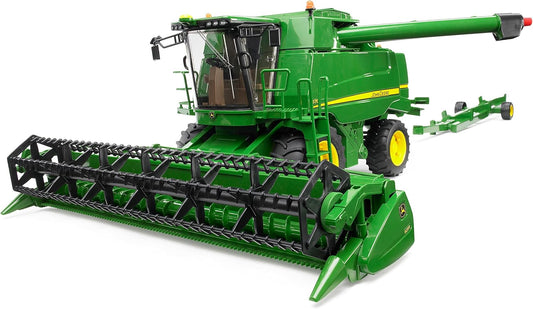 09804 John Deere T670I Combine Harvester