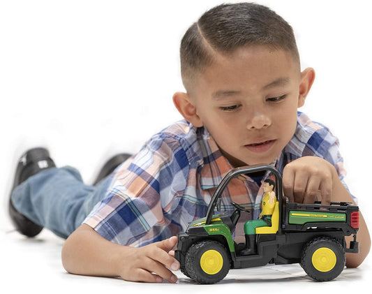 John Deere Gator XUV 855D with Driver