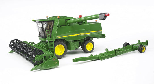 09804 John Deere T670I Combine Harvester