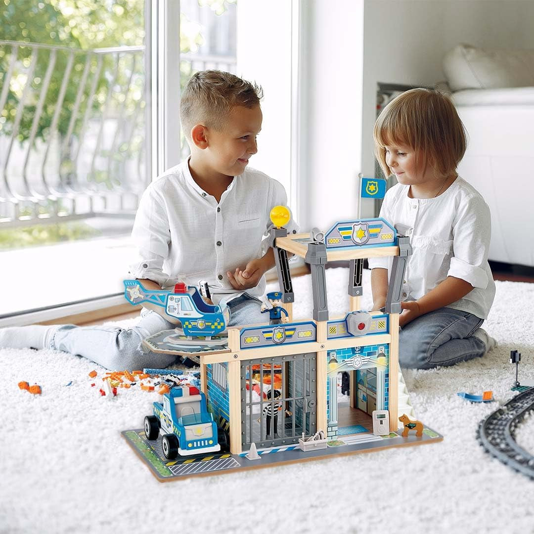 E3050 Metro Police Station Play Toy Set with Helicopter, Landing Pad, Police Car, Police Officer, Prisoner Action Figure, and More Accessories