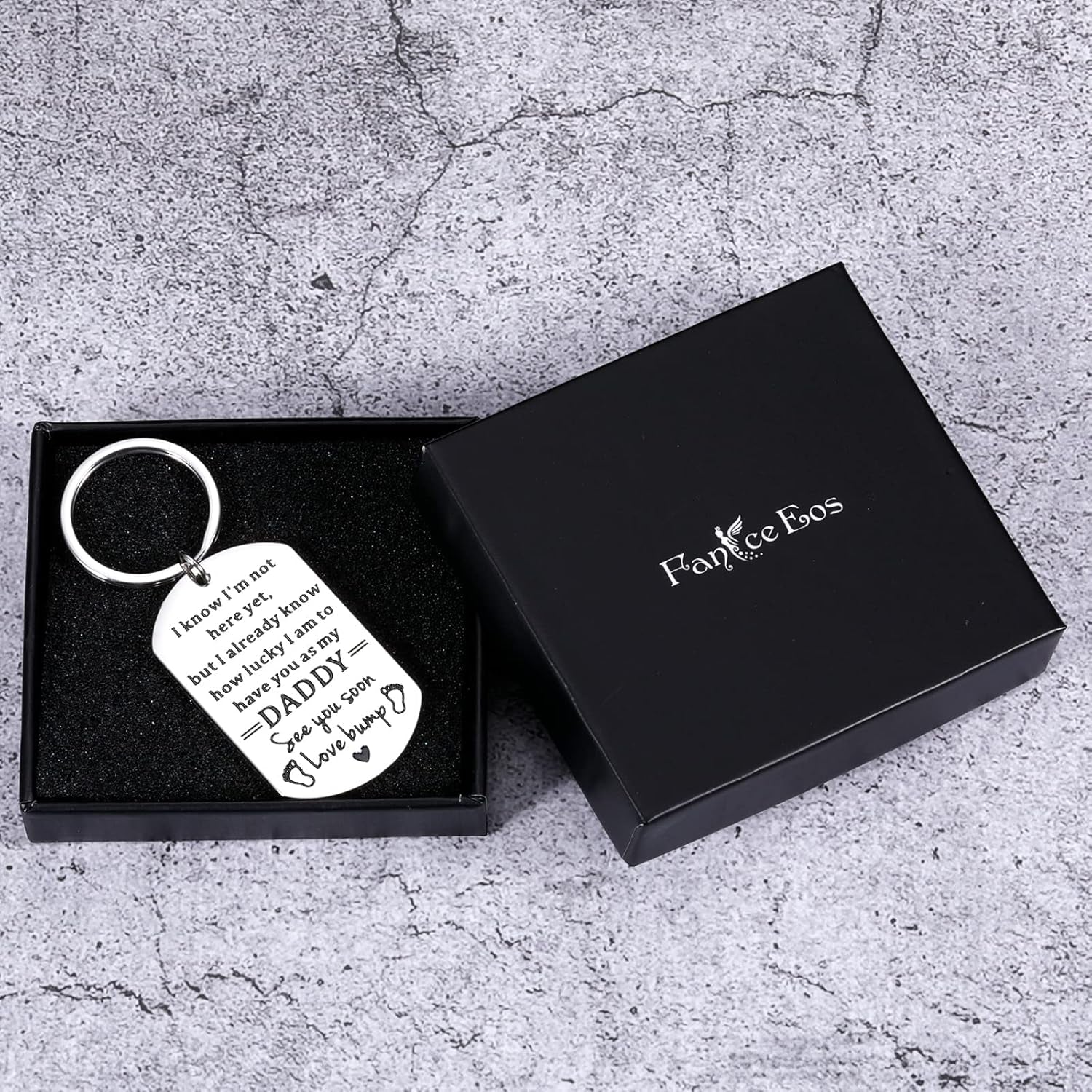 First Fathers Day for New Dad Gifts from Baby Boy Girl First Time Dad Daddy to Be Soon to Be Dad Keychain New Parents Pregnancy Announce Expecting Dad Gifts from Mom Wife Birthday Christmas
