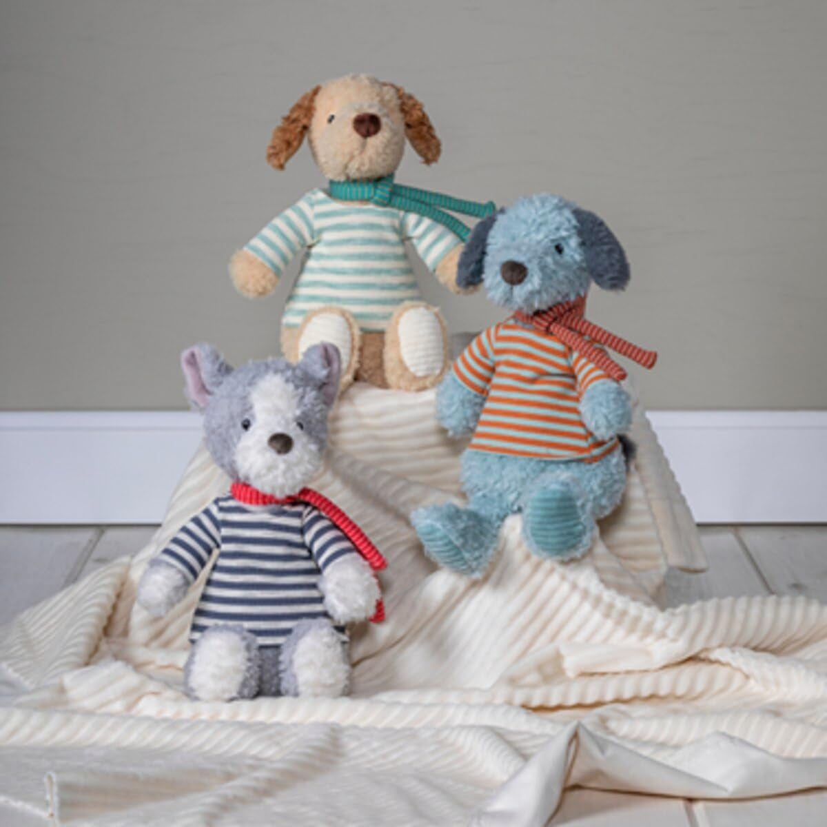 - Style Scouts - Weston Tails Puppy
